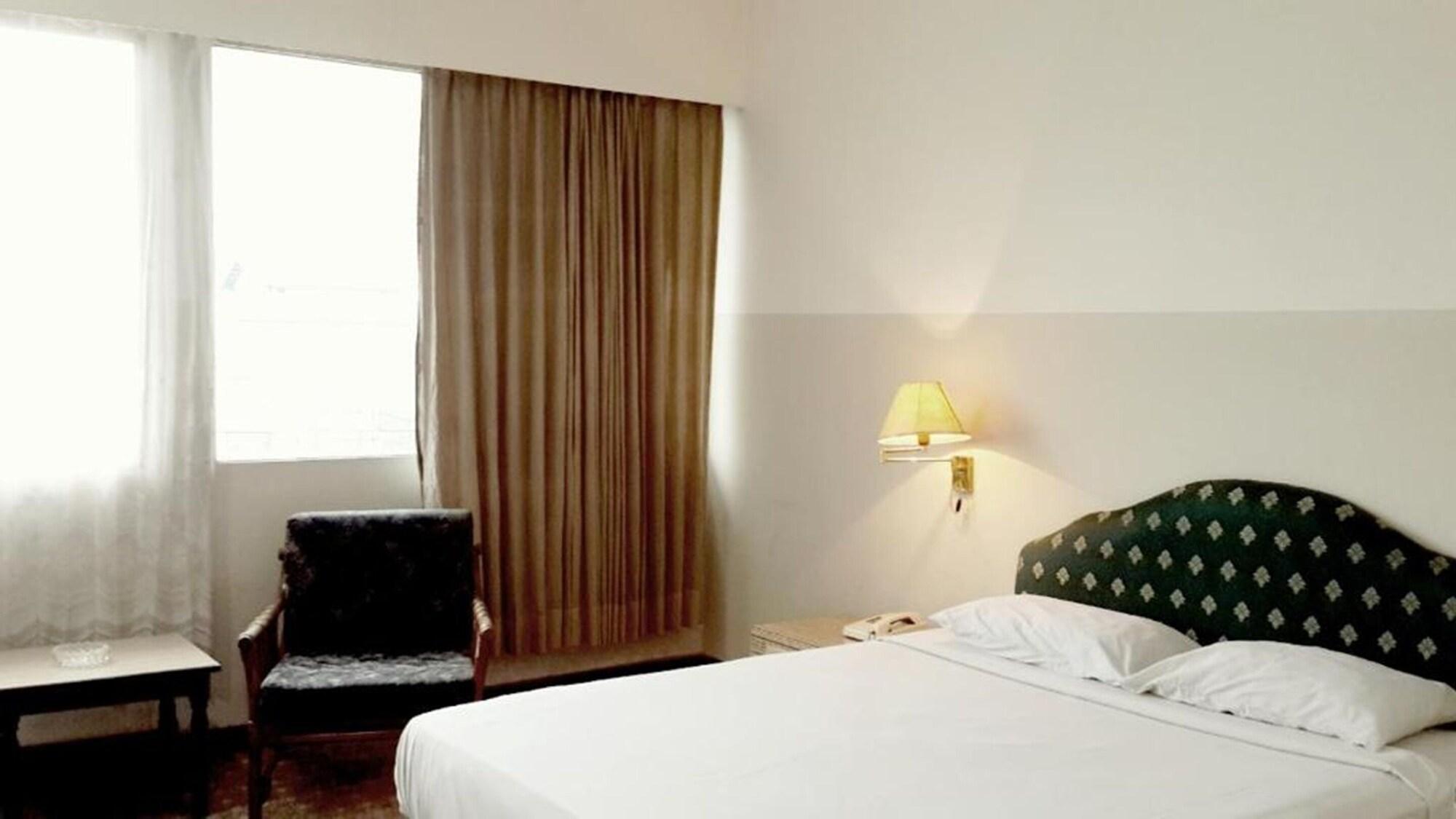 Hotel Banyuwangi Sintera Jacarta Exterior foto